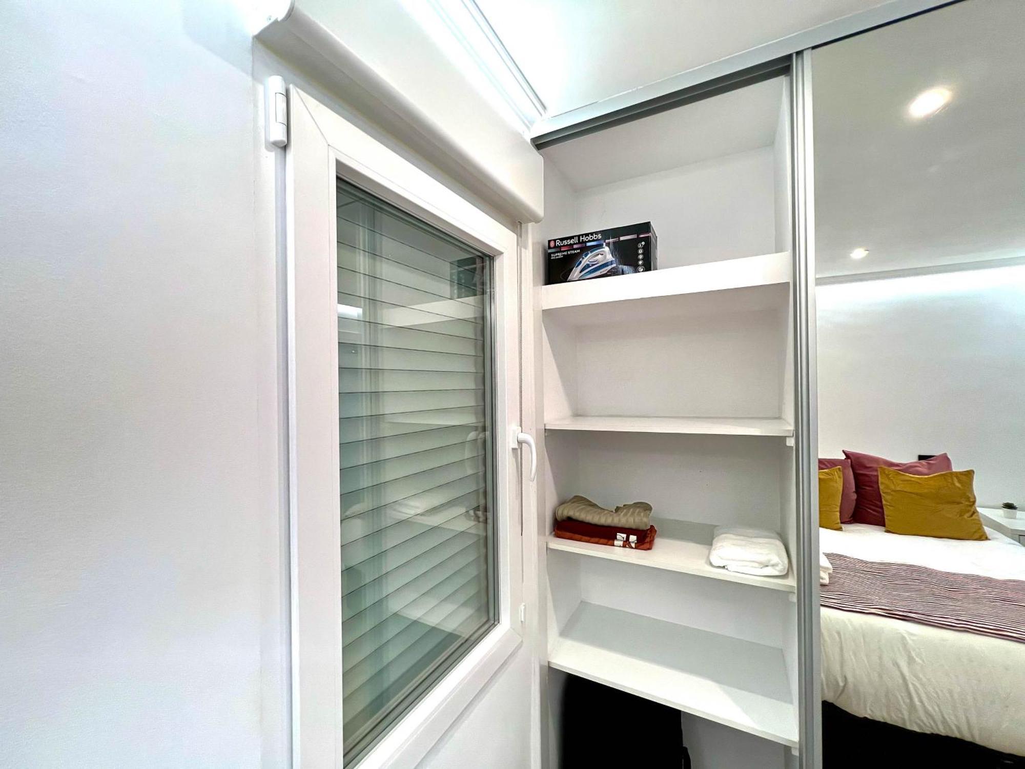 Apartment In The Heart Of Madrid-Piso En Malasana Esterno foto