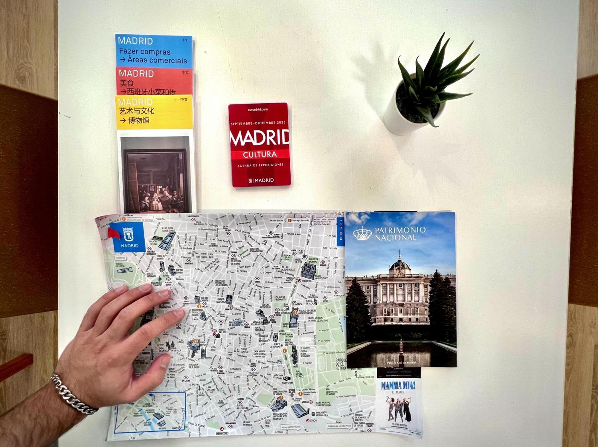 Apartment In The Heart Of Madrid-Piso En Malasana Esterno foto